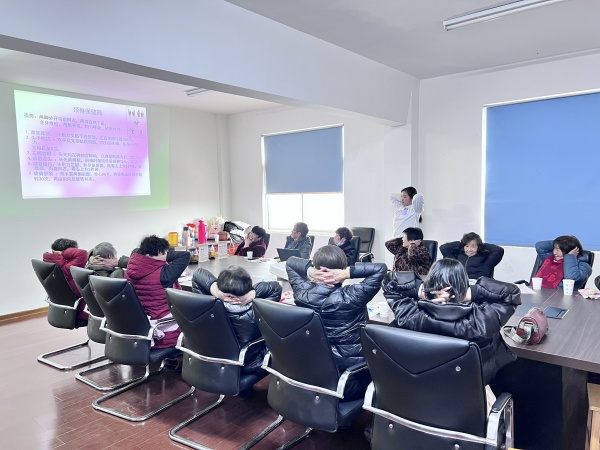 （20240304區(qū)中醫(yī)醫(yī)院）學(xué)雷鋒，義診活動(dòng)進(jìn)鄉(xiāng)村1.jpg